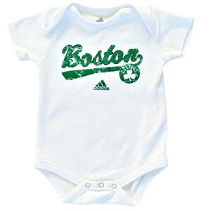 Adidas Baby Kids Short Sleeve Boston Celtics Logo Onesie Bodysuit. 6-9 Months.